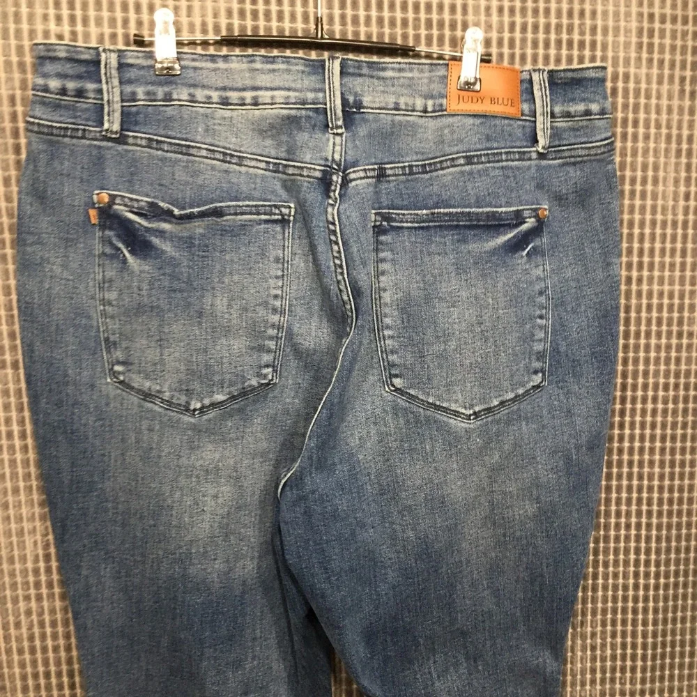 Judy Blue Womens Flare Jeans Raw Hem High Rise 22W Medium Wash Excellent
